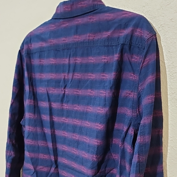 Buffalo David Bitton Blue and Purple Casual Button Down Shirt - Picture 10 of 11